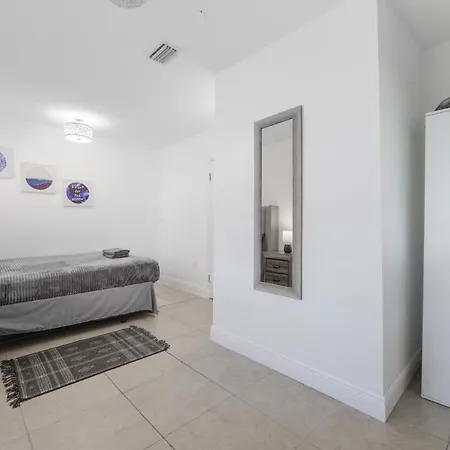 Amazing 3Br House 5 Minutes From Marlins Park Villa Miami Exterior photo