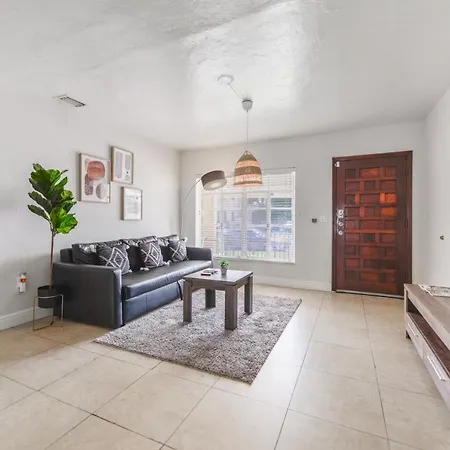 Amazing 3Br House 5 Minutes From Marlins Park Villa Miami Exterior photo